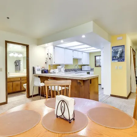 Incline Village Condo With Balcony 1 Mi To Trail! Exterior photo